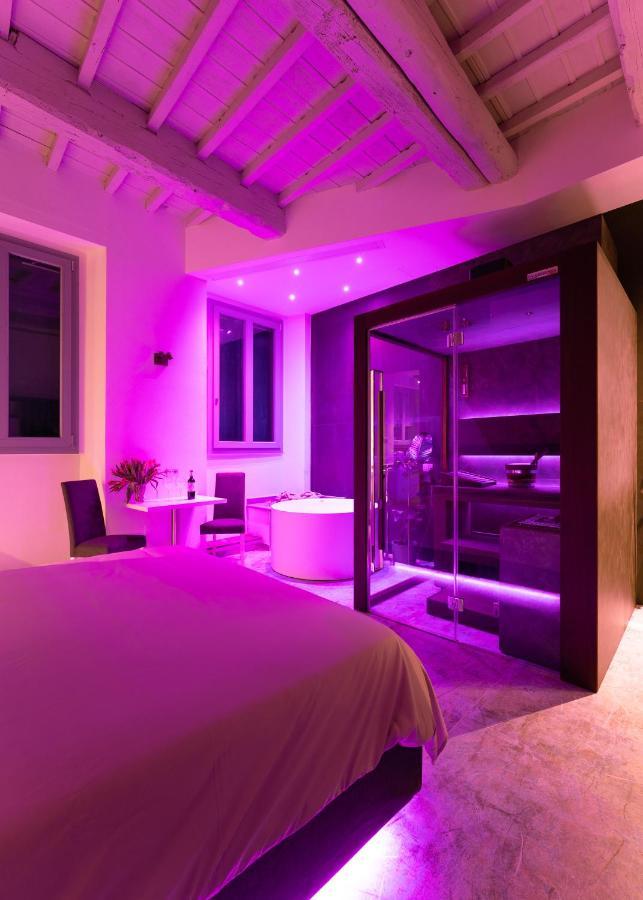F1Rst Suite Apartment & Spa Florence Exterior photo